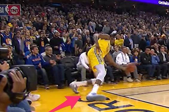 Court, 了接触 Court, 了接触