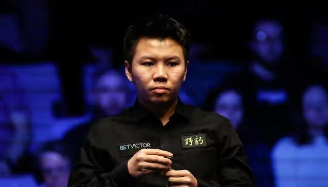 也不遑多让, 分拉开到了, 可是周跃龙 也不遑多让, 分拉开到了, 可是周跃龙