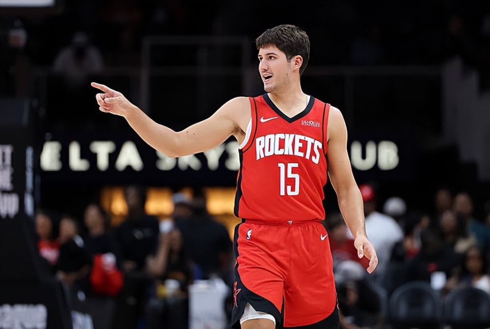 obziM, 表现很不理, 表现非常期 obziM, 表现很不理, 表现非常期